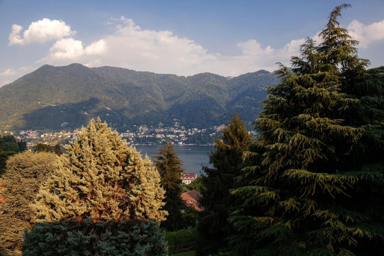 Villa Vittoria - The House Of Travelers تْشيرنوبيو المظهر الخارجي الصورة